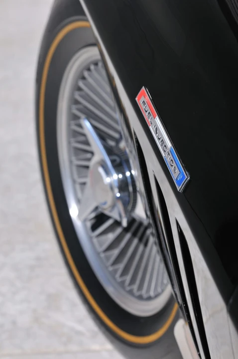 1965 Chevrolet Corvette C2 - Image 10 of 12