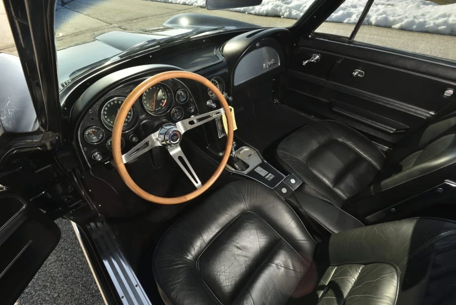 1965 Chevrolet Corvette C2 - Image 27 of 31