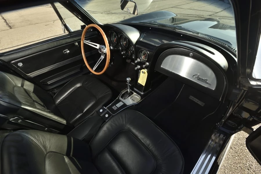1965 Chevrolet Corvette C2 - Image 24 of 31