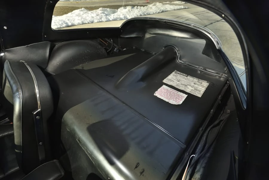 1965 Chevrolet Corvette C2 - Image 28 of 31