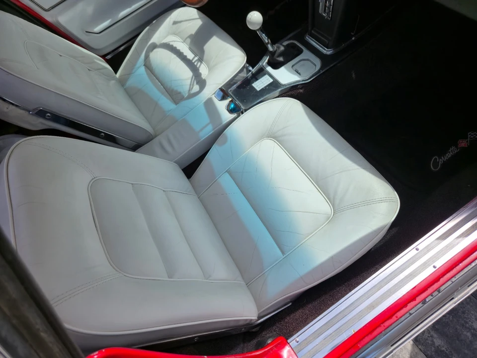 1965 Chevrolet Corvette C2 - Image 14 of 21