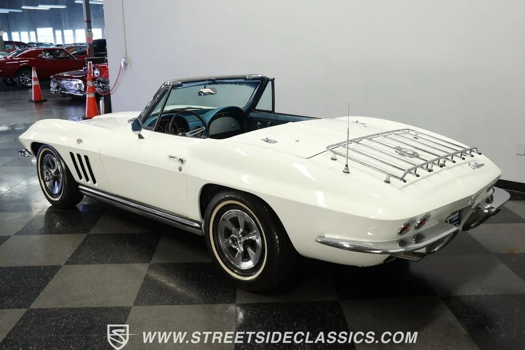 1965 Chevrolet Corvette C2 - Image 7 of 21