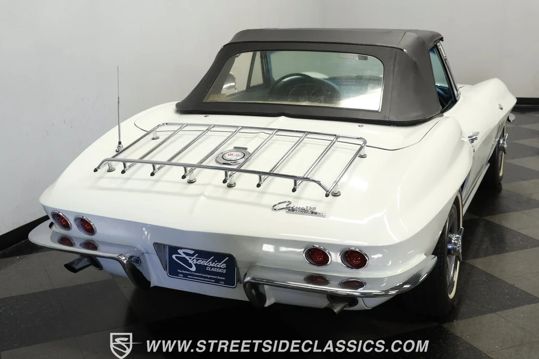 1965 Chevrolet Corvette C2 - Image 10 of 21