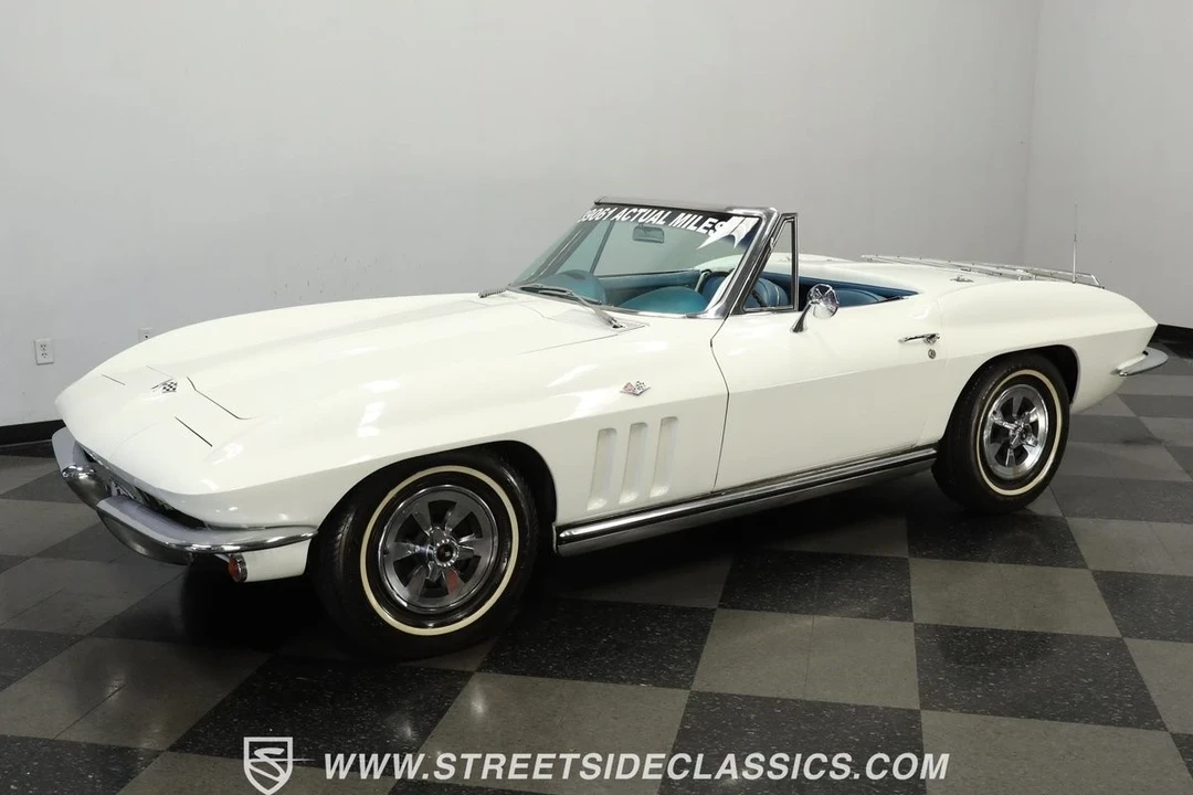 1965 Chevrolet Corvette C2 - Image 6 of 21
