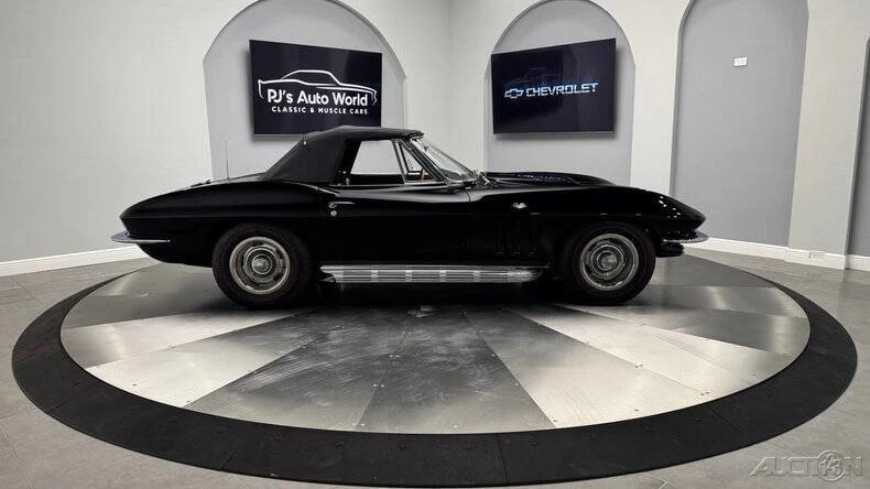 1965 Chevrolet Corvette C2 - Image 5 of 21