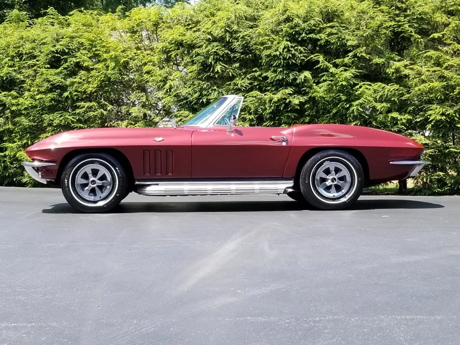 1965 Chevrolet Corvette C2 - Image 2 of 11