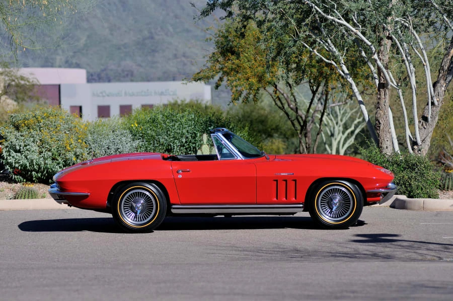 1965 Chevrolet Corvette C2 - Image 2 of 12