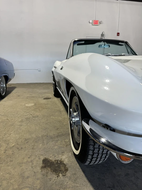 1965 Chevrolet Corvette C2 - Image 31 of 31