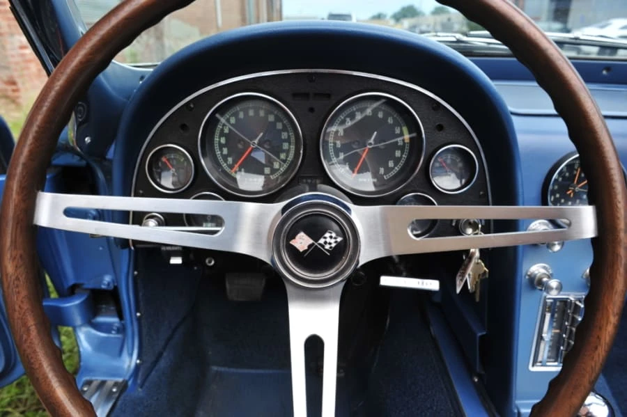 1965 Chevrolet Corvette C2 - Image 6 of 12