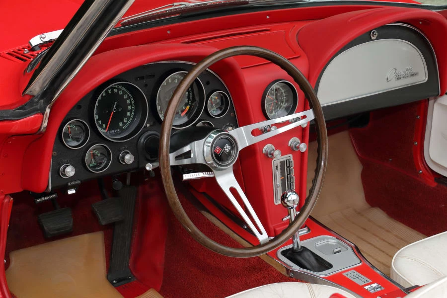 1965 Chevrolet Corvette C2 - Image 21 of 31