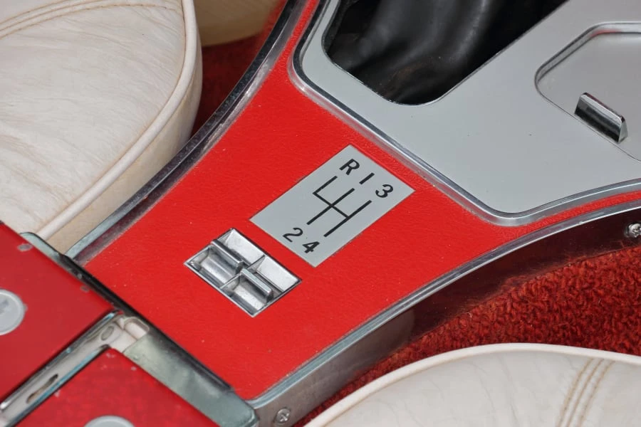 1965 Chevrolet Corvette C2 - Image 27 of 31