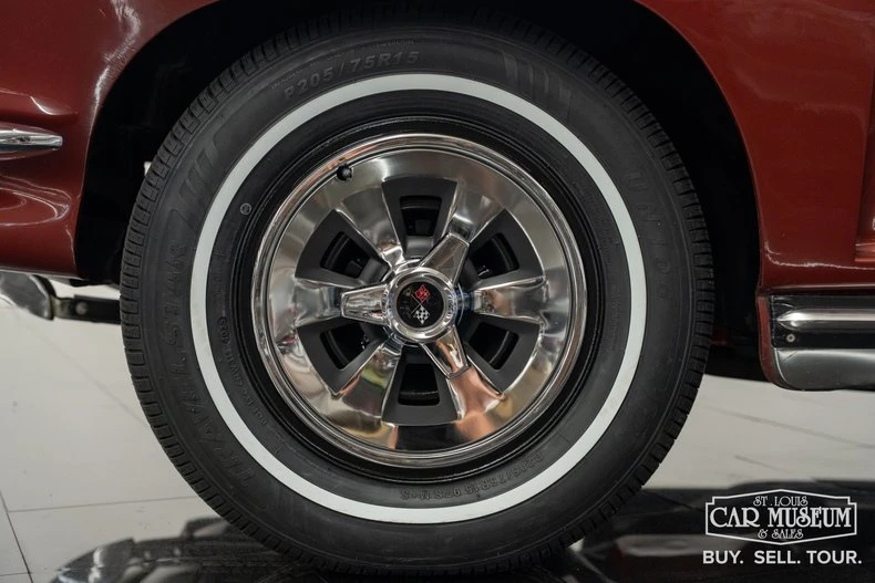 1965 Chevrolet Corvette C2 - Image 19 of 31