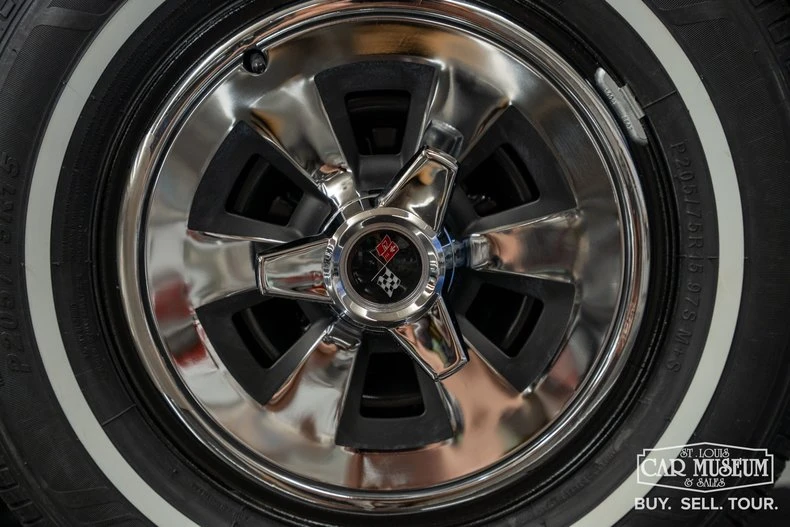 1965 Chevrolet Corvette C2 - Image 26 of 31