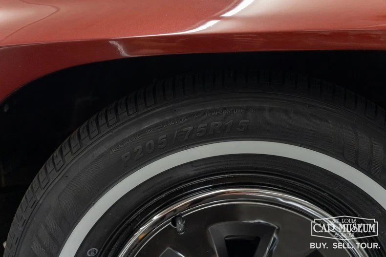 1965 Chevrolet Corvette C2 - Image 20 of 31