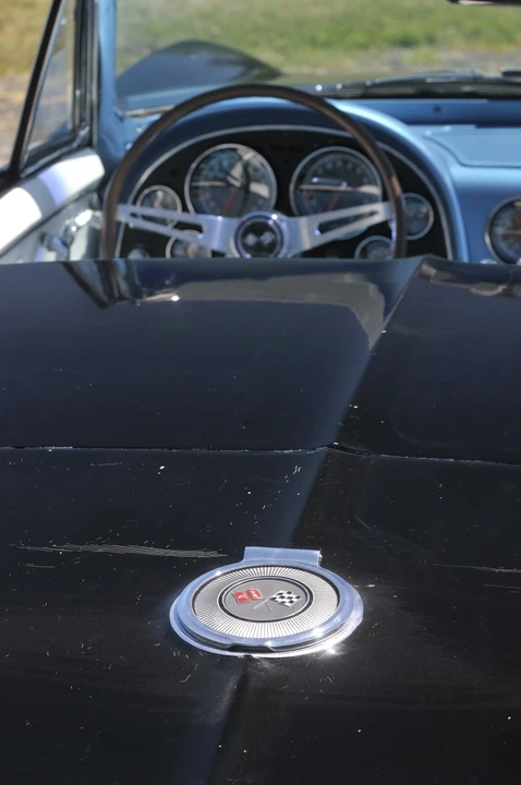 1965 Chevrolet Corvette C2 - Image 9 of 9