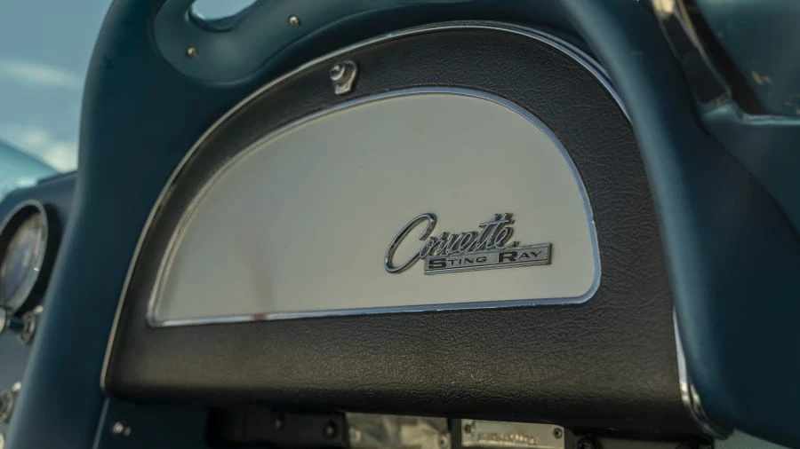 1965 Chevrolet Corvette C2 - Image 17 of 20
