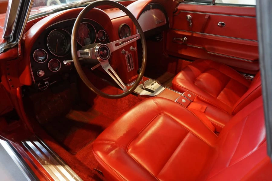 1965 Chevrolet Corvette C2 - Image 3 of 10