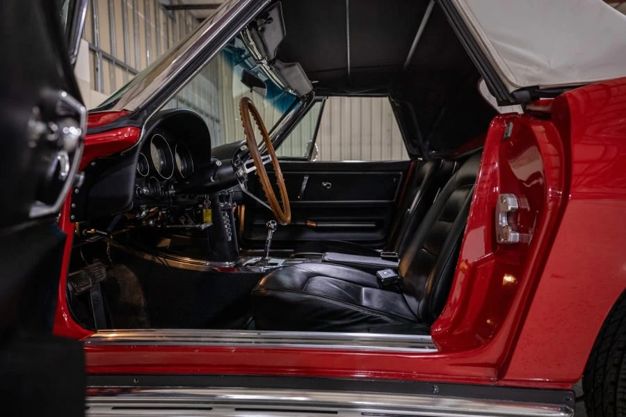 1965 Chevrolet Corvette C2 - Image 16 of 27