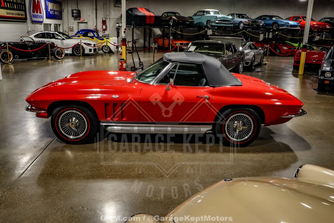 1965 Chevrolet Corvette C2 - Image 6 of 31
