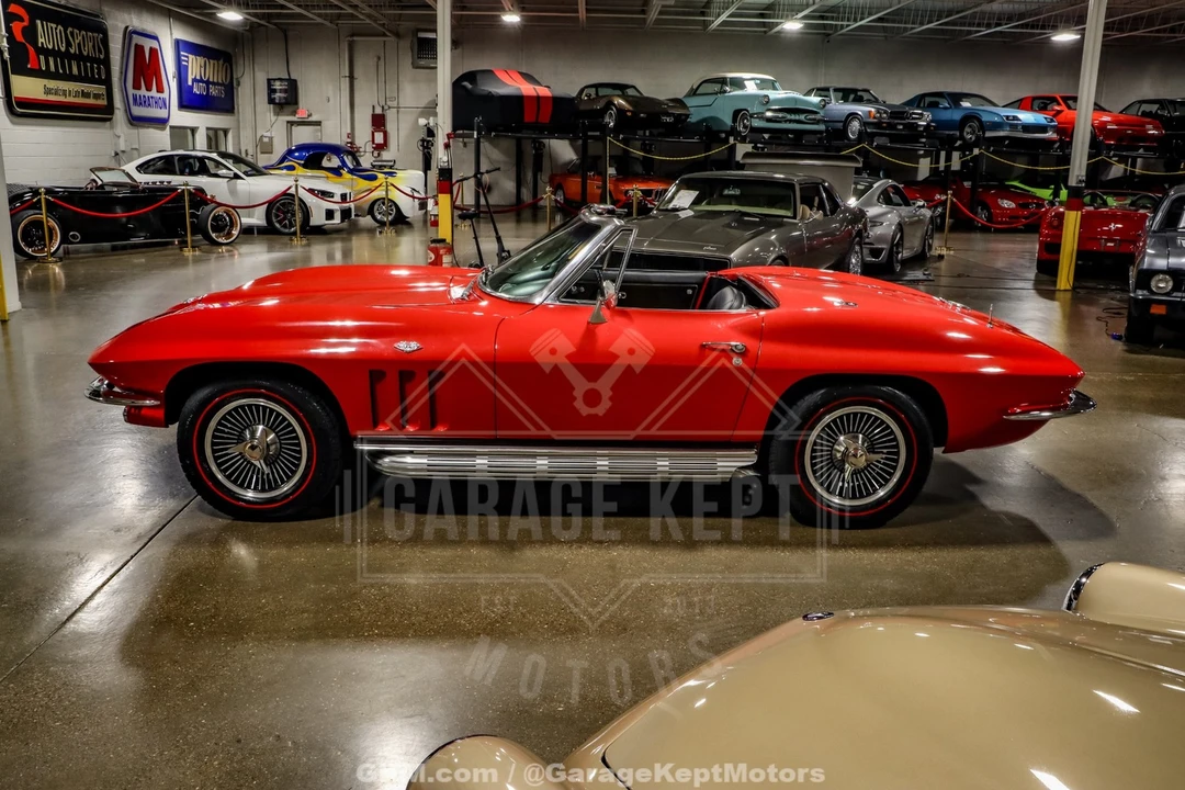 1965 Chevrolet Corvette C2 - Image 31 of 31