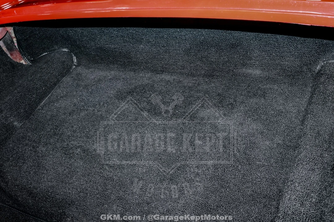 1965 Chevrolet Corvette C2 - Image 25 of 31