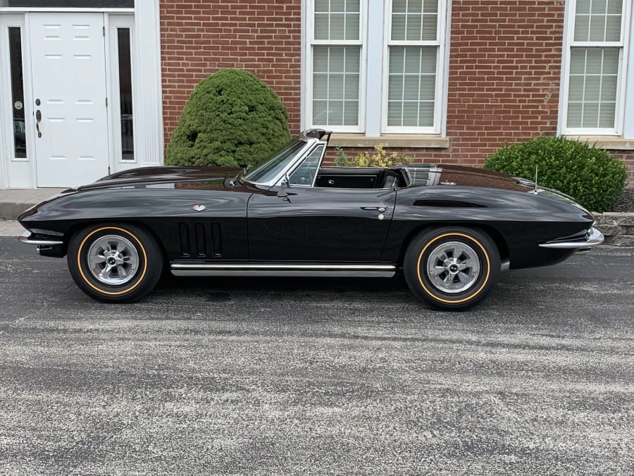 1965 Chevrolet Corvette C2 - Image 2 of 8