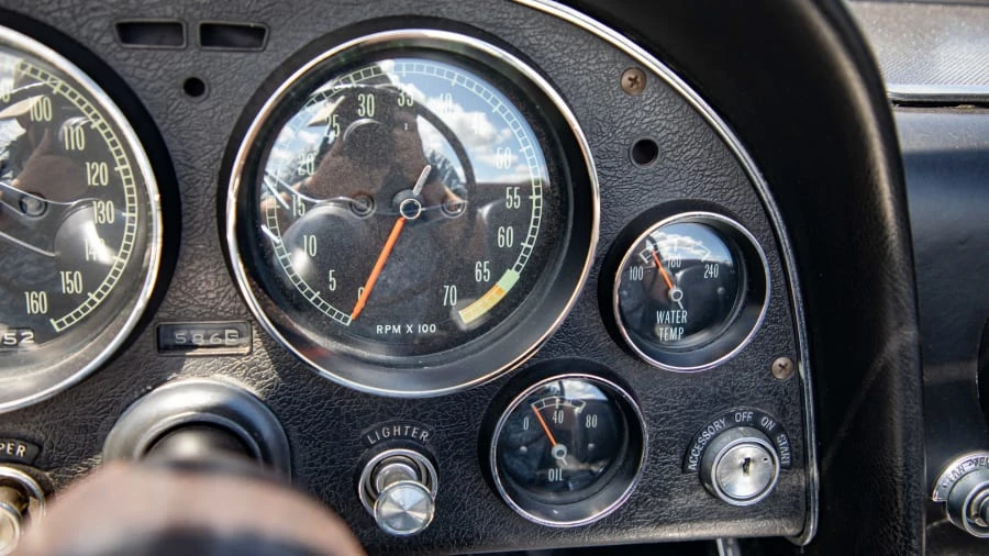 1965 Chevrolet Corvette C2 - Image 31 of 31