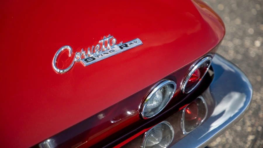 1965 Chevrolet Corvette C2 - Image 23 of 31