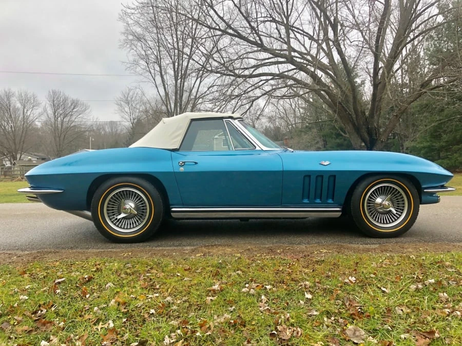 1965 Chevrolet Corvette C2 - Image 13 of 13
