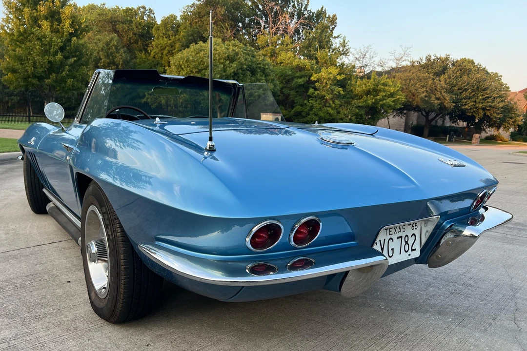 1965 Chevrolet Corvette C2 - Image 4 of 31