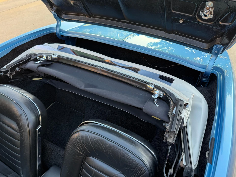 1965 Chevrolet Corvette C2 - Image 28 of 31