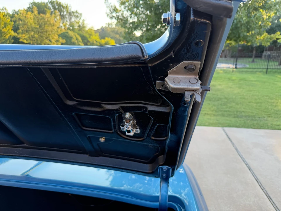 1965 Chevrolet Corvette C2 - Image 27 of 31