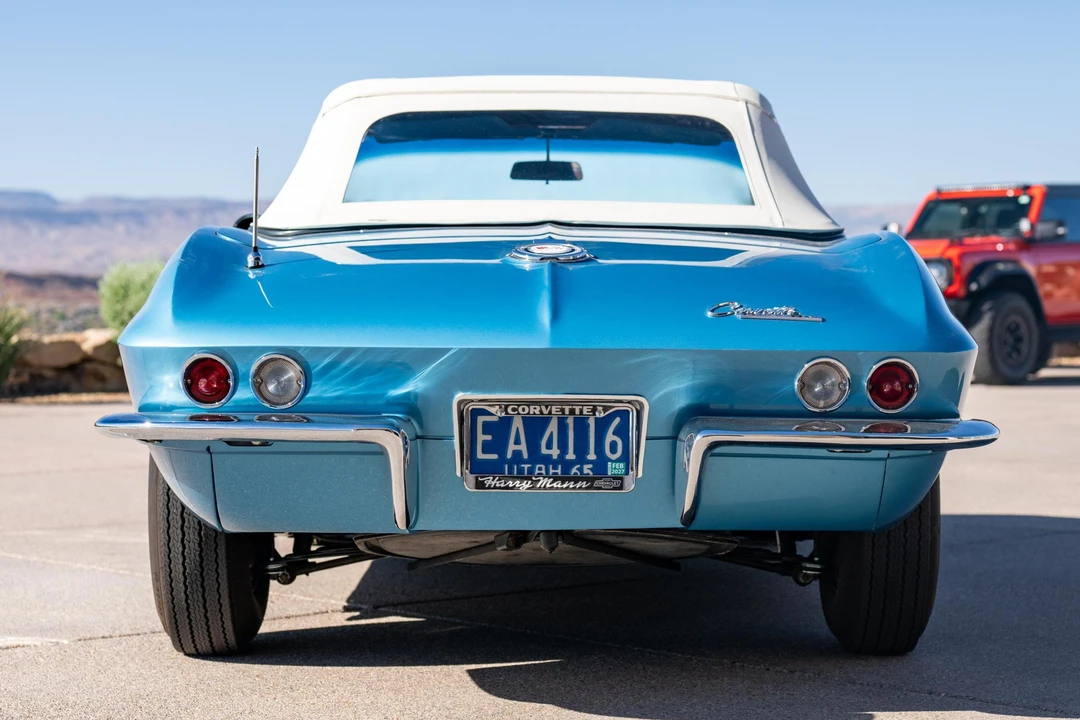 1965 Chevrolet Corvette C2 - Image 5 of 31
