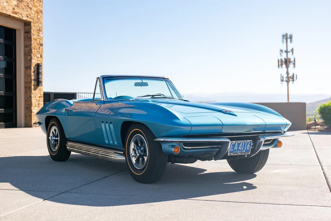1965 Chevrolet Corvette C2 - Image 12 of 31