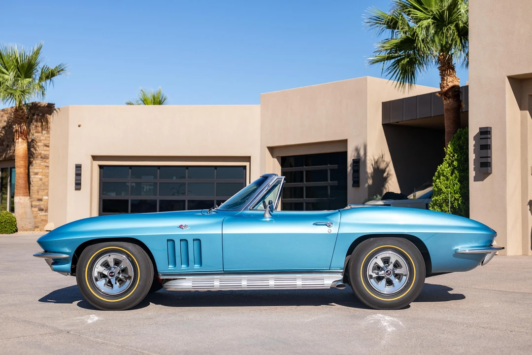 1965 Chevrolet Corvette C2 - Image 7 of 31