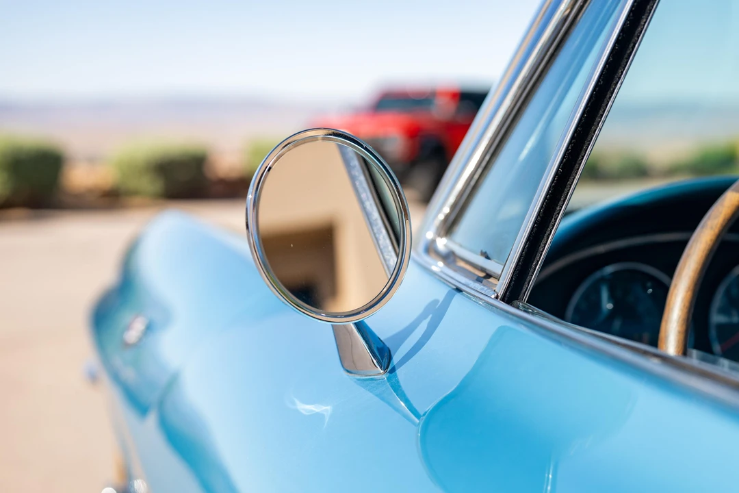 1965 Chevrolet Corvette C2 - Image 29 of 31