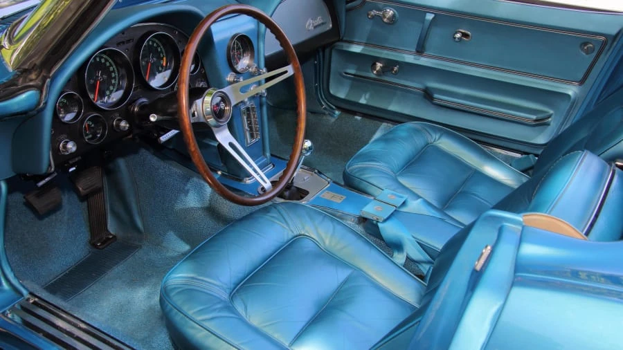 1965 Chevrolet Corvette C2 - Image 4 of 12