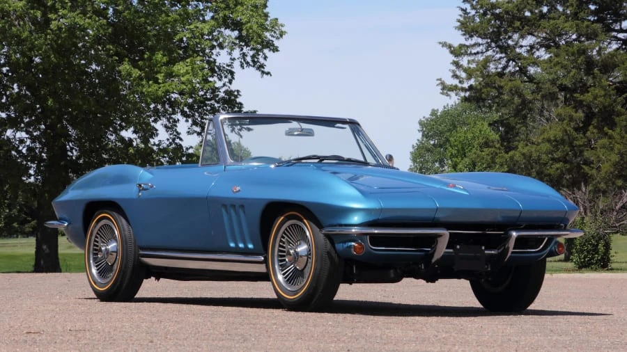 1965 Chevrolet Corvette C2 - Image 12 of 12
