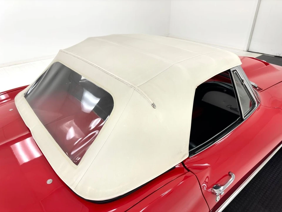 1965 Chevrolet Corvette C2 - Image 21 of 31