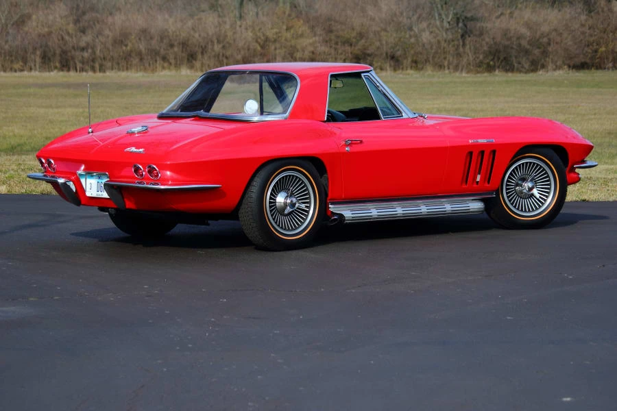1965 Chevrolet Corvette C2 - Image 2 of 9