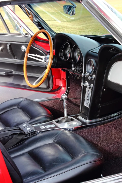 1965 Chevrolet Corvette C2 - Image 4 of 9