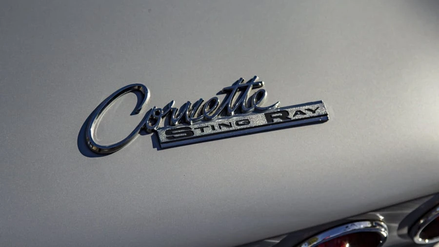 1965 Chevrolet Corvette C2 - Image 13 of 27