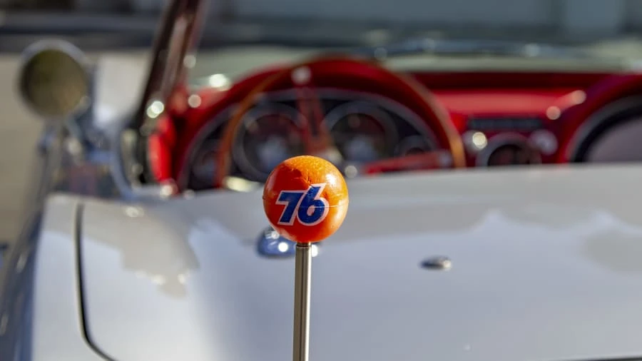 1965 Chevrolet Corvette C2 - Image 14 of 27