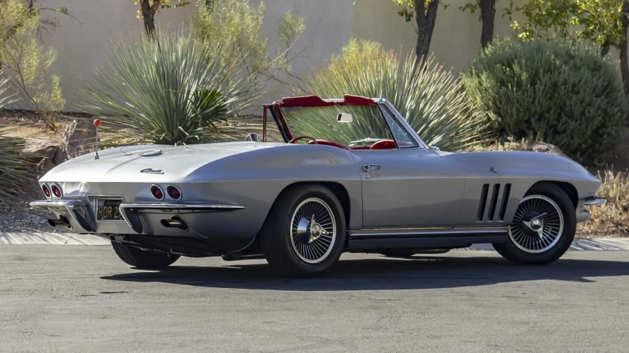 1965 Chevrolet Corvette C2 - Image 23 of 27