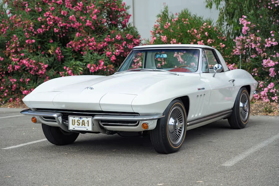 1965 Chevrolet Corvette C2 - Image 26 of 31