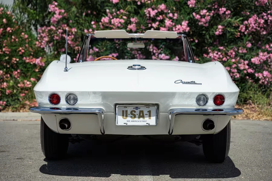 1965 Chevrolet Corvette C2 - Image 5 of 31