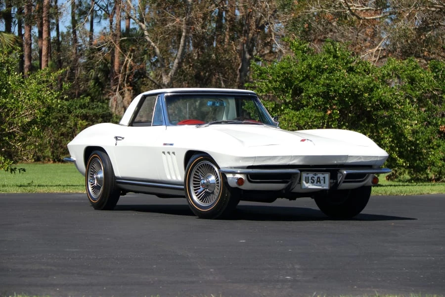 1965 Chevrolet Corvette C2 - Image 6 of 31