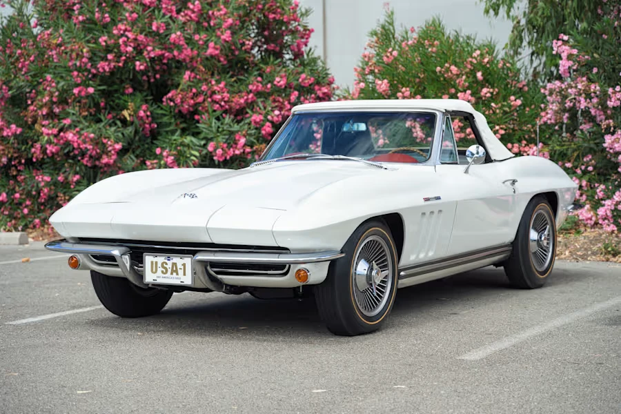 1965 Chevrolet Corvette C2 - Image 16 of 31
