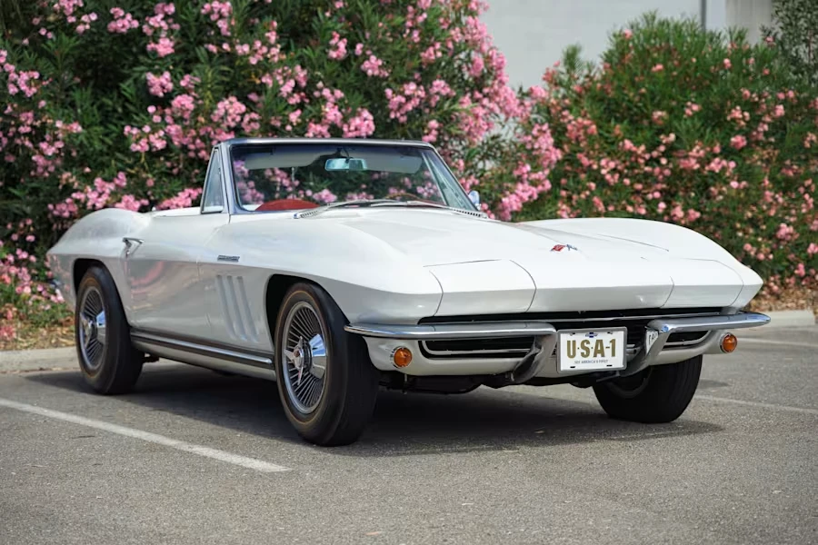 1965 Chevrolet Corvette C2 - Image 6 of 31