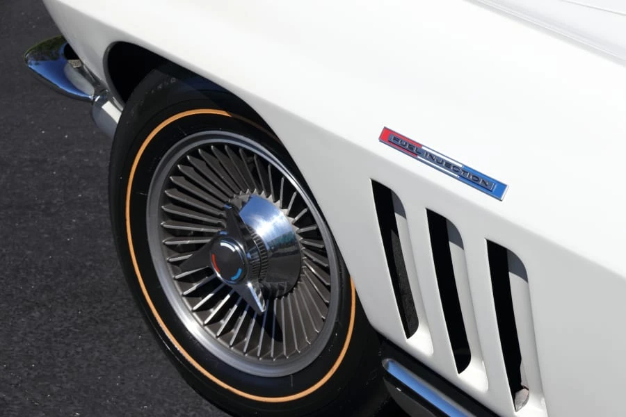 1965 Chevrolet Corvette C2 - Image 19 of 31